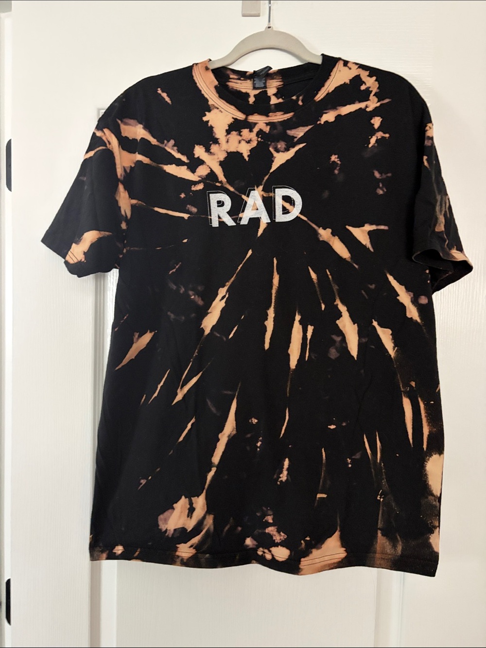 RAD Men's Black & Tan Tie-Dye Graphic Tee
